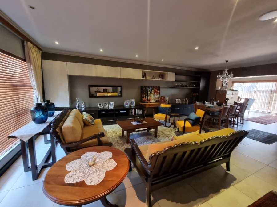 4 Bedroom Property for Sale in Sasolburg Ext 23 Free State